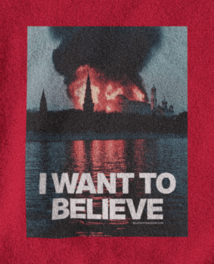 Hoodie Burning Kremlin